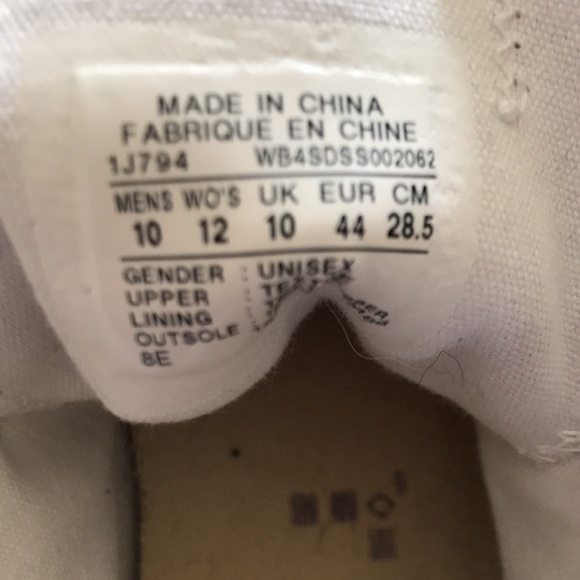 Converse new all star tennis shoes - Picture 4 of 4